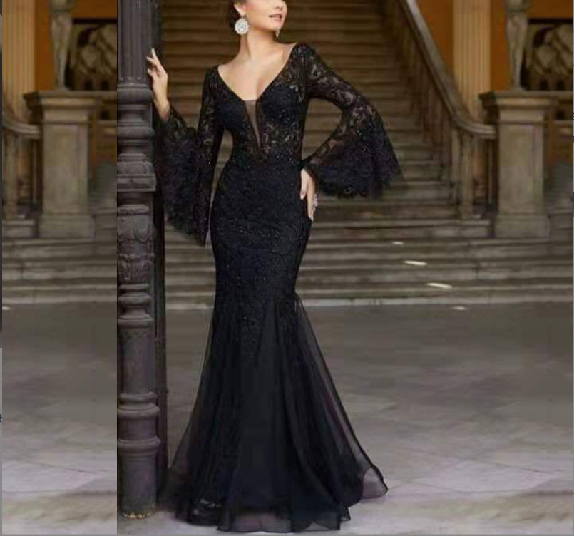 Lace Embroidered Fishtail Fitted Evening Dresses