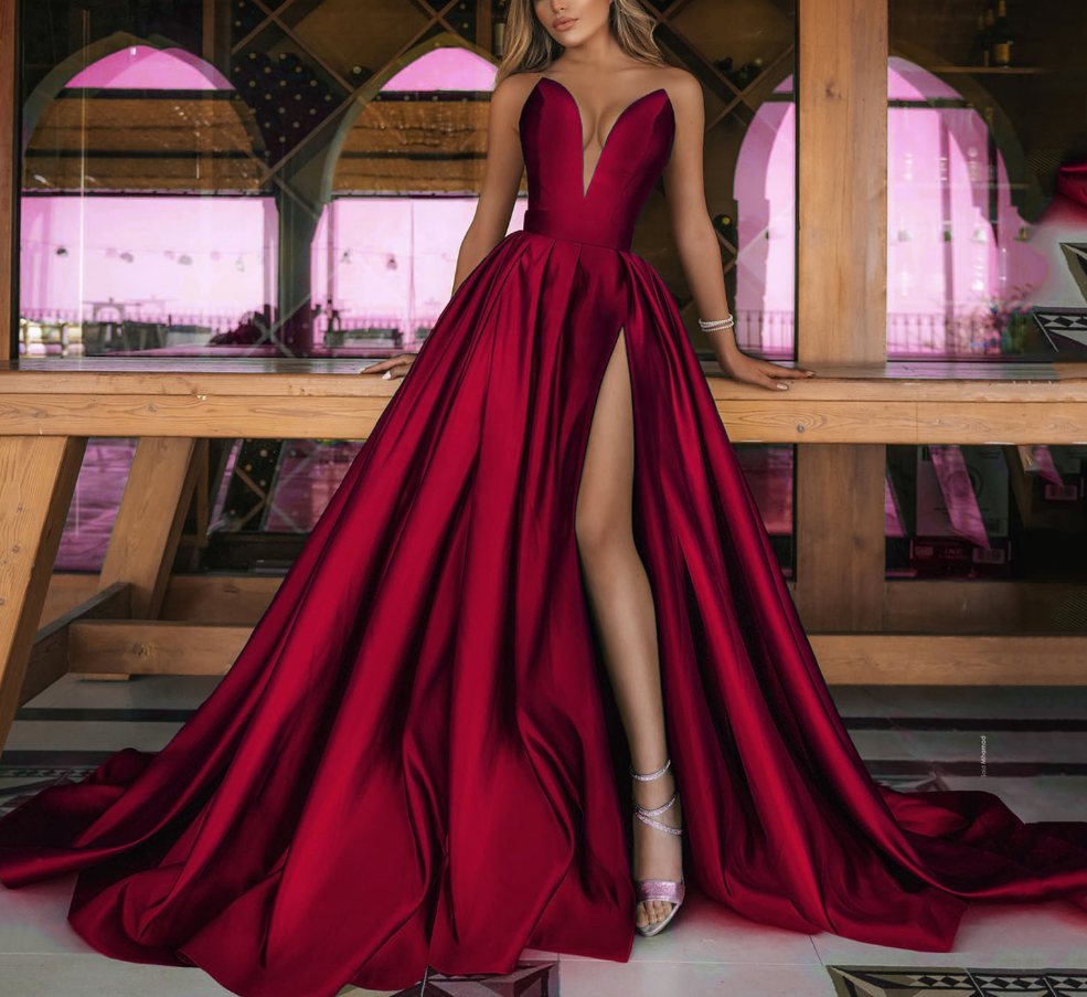 Deep V-Neck Slit Party Dresses