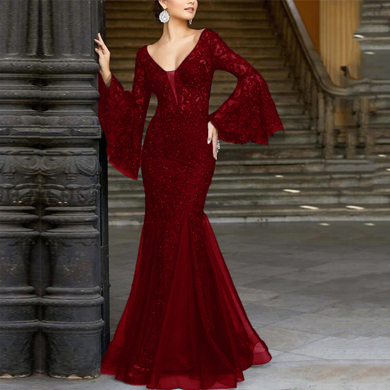 Lace Embroidered Fishtail Fitted Evening Dresses
