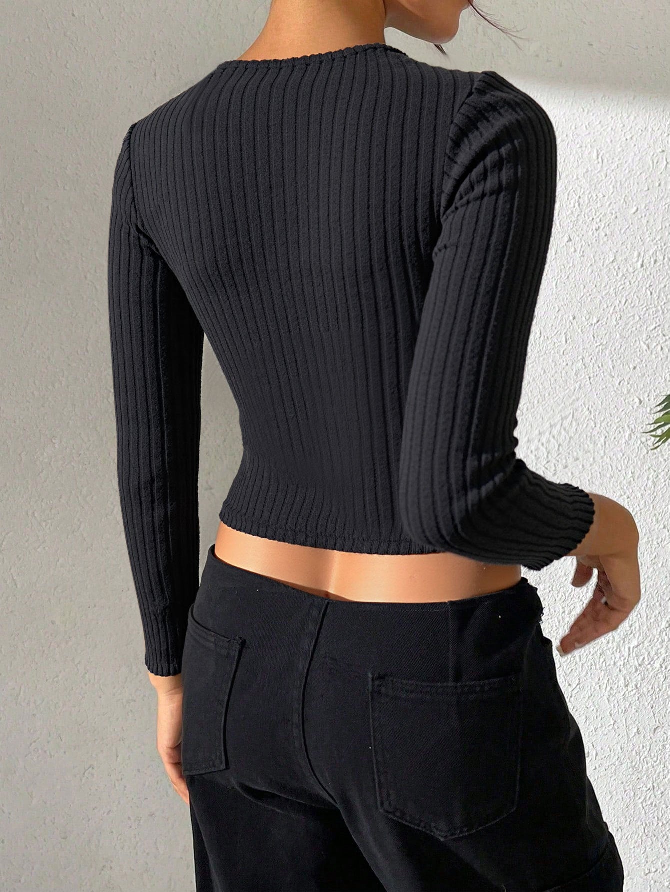 Minimalist Long-Sleeve Shirts