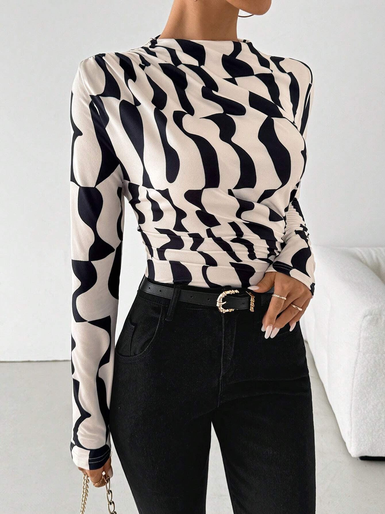Stand-Up Collar Ruffled-Hem Printed Long-Sleeve Shirts