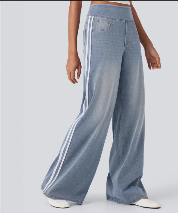 Loose Straight-Leg Flared Jeans