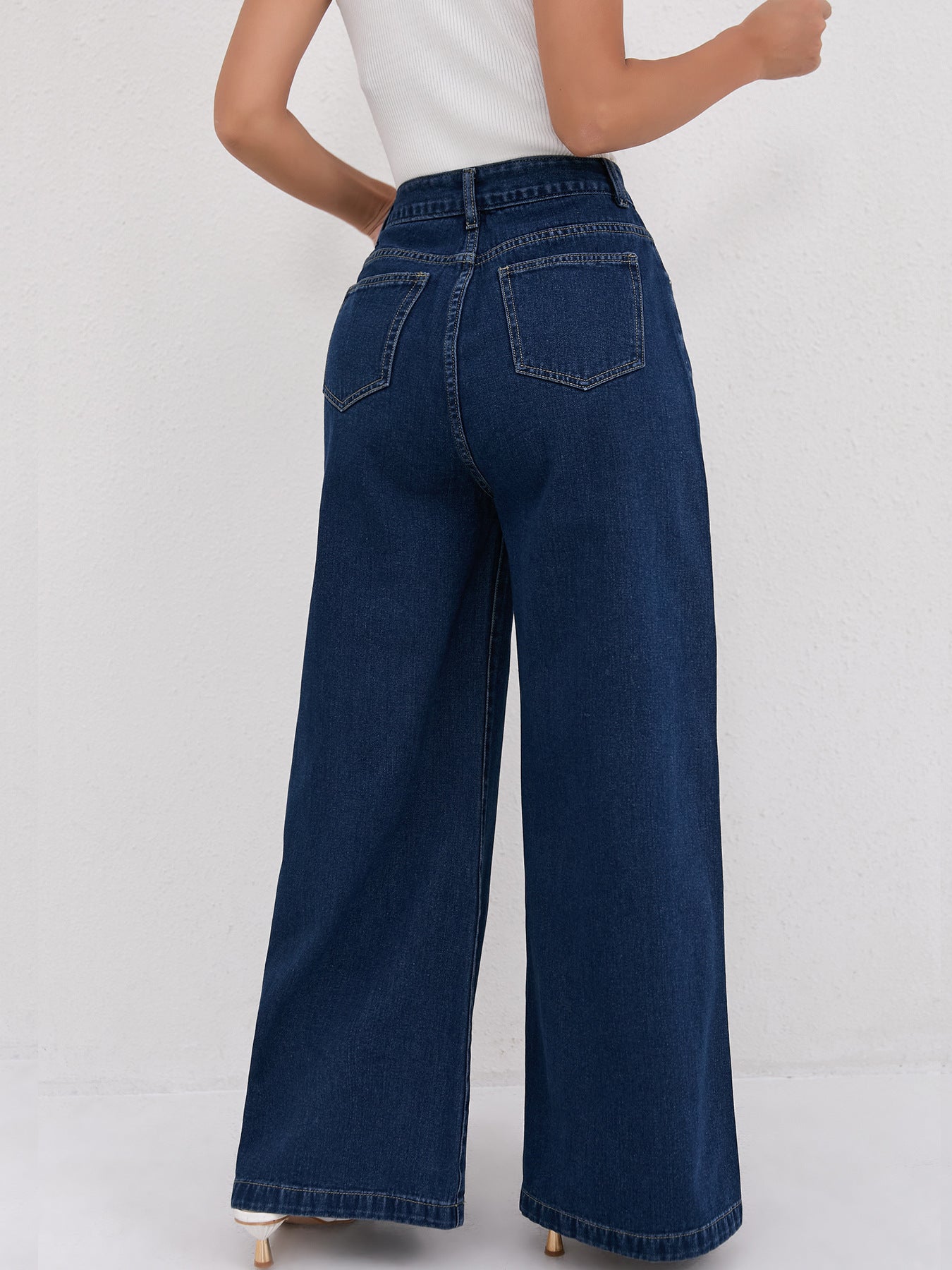 Dark Wide-Leg Jeans