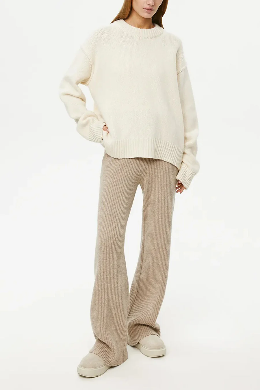 Round Neck Solid Color Pullover Sweaters