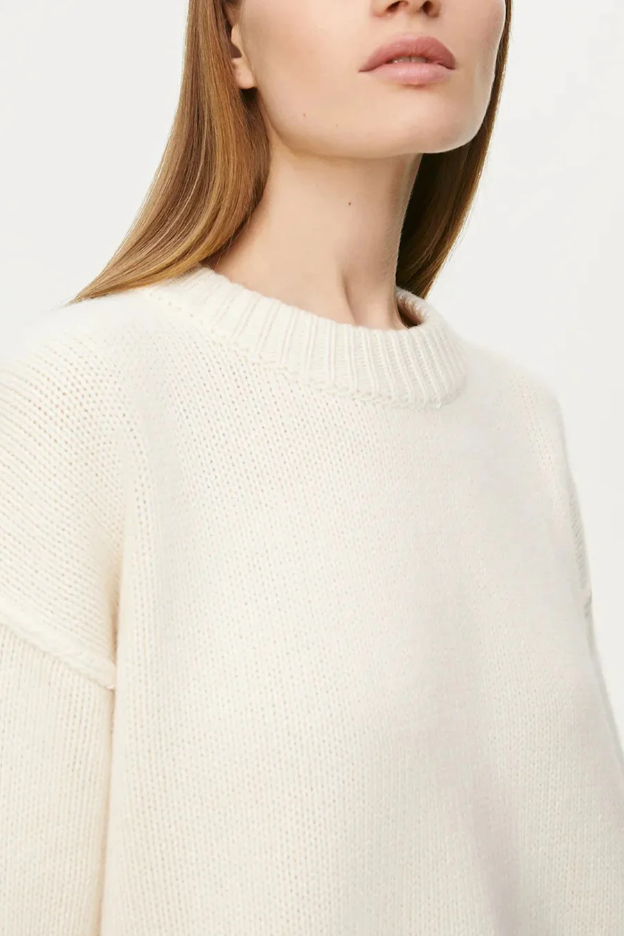 Round Neck Solid Color Pullover Sweaters