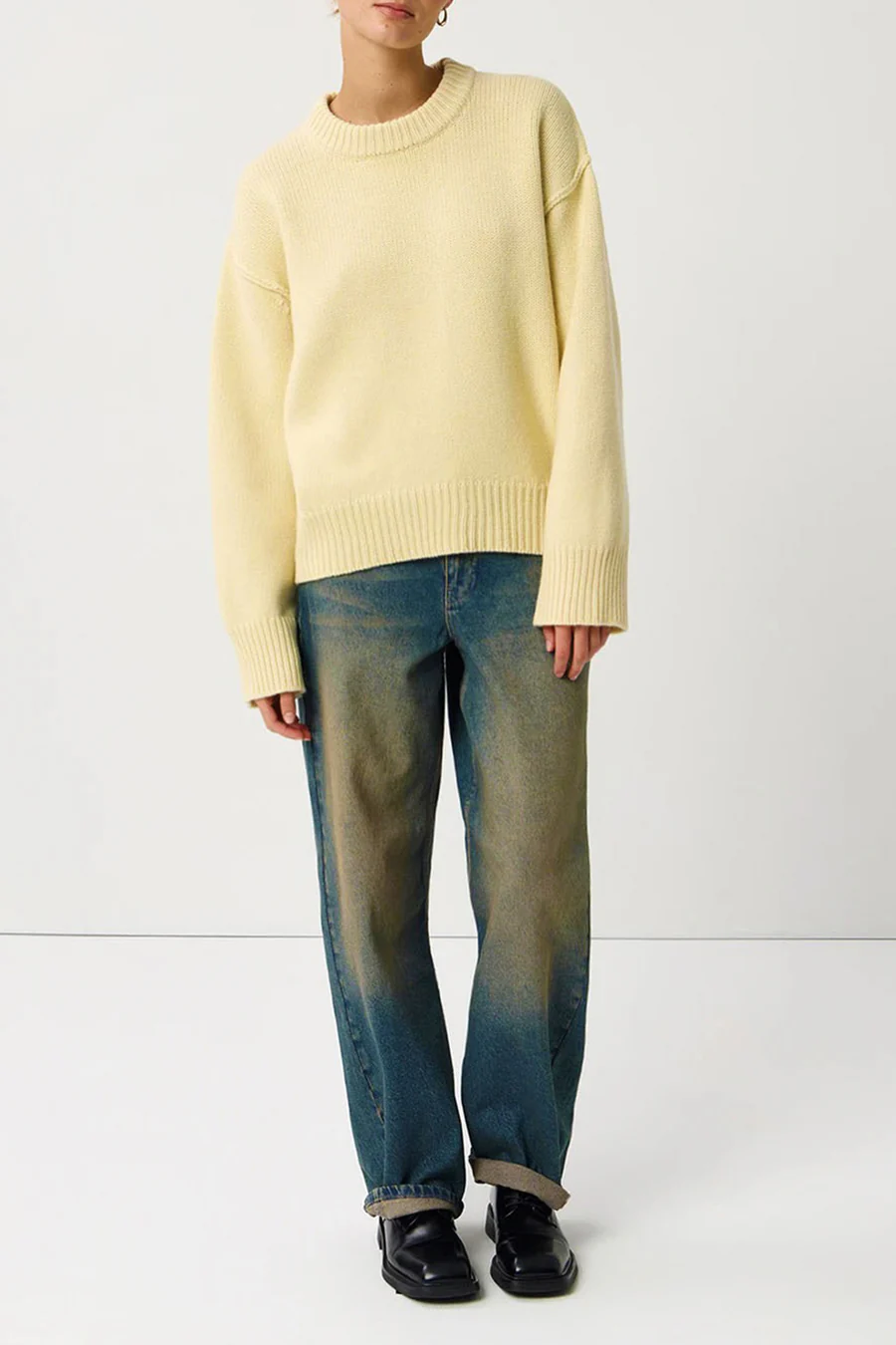 Round Neck Solid Color Pullover Sweaters