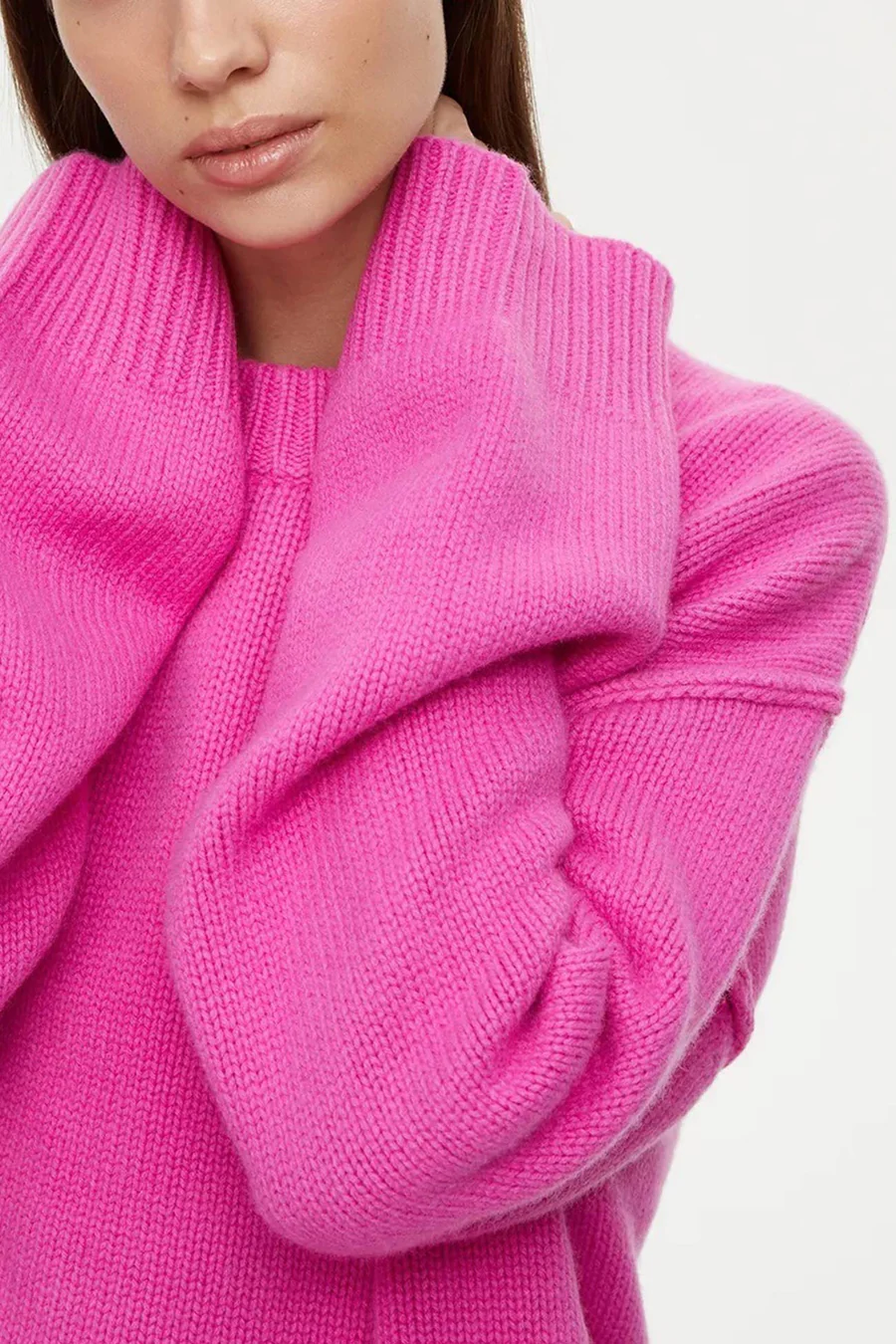 Round Neck Solid Color Pullover Sweaters