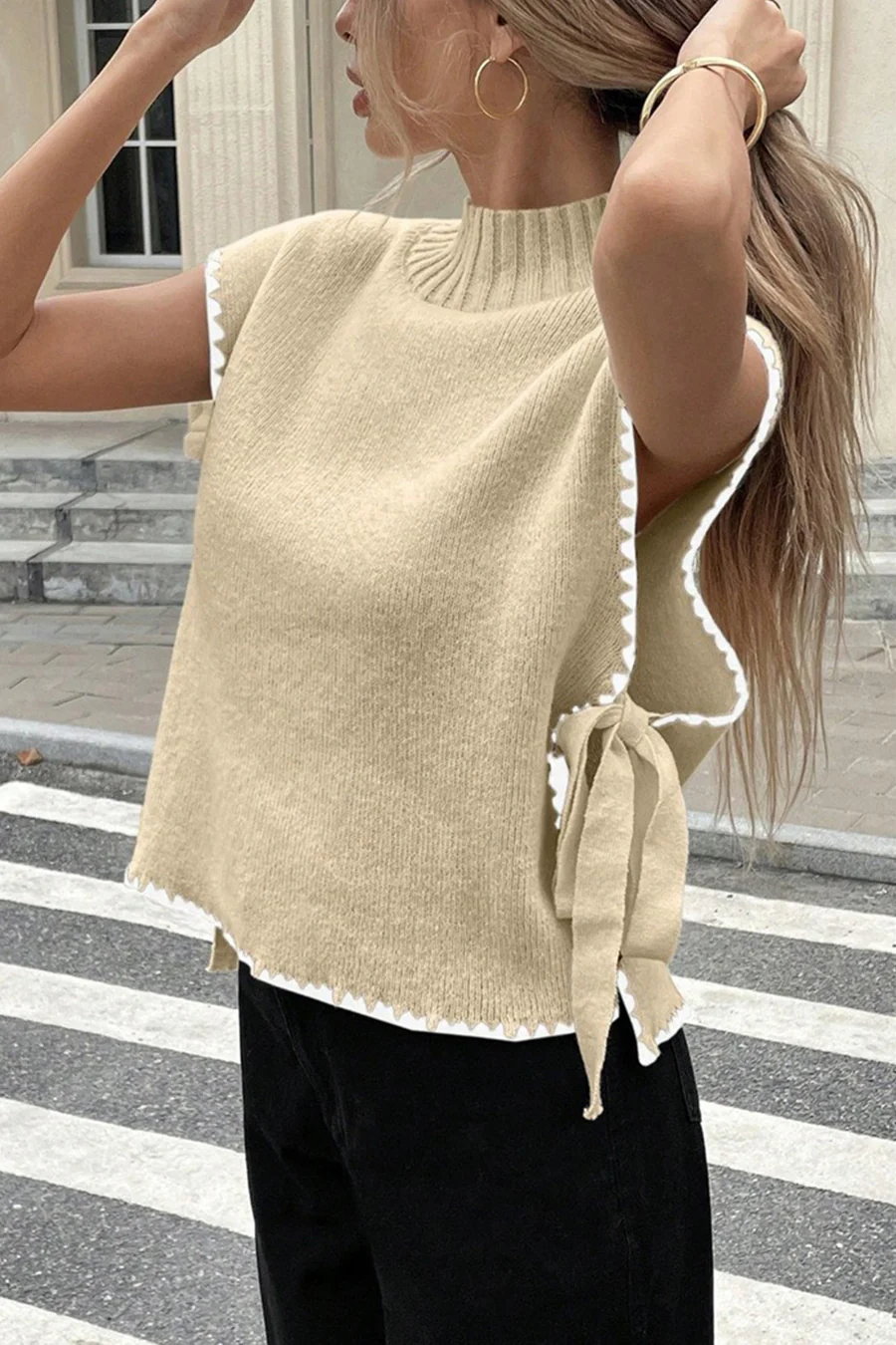 Contrast Sleeveless Tie-up Sweaters