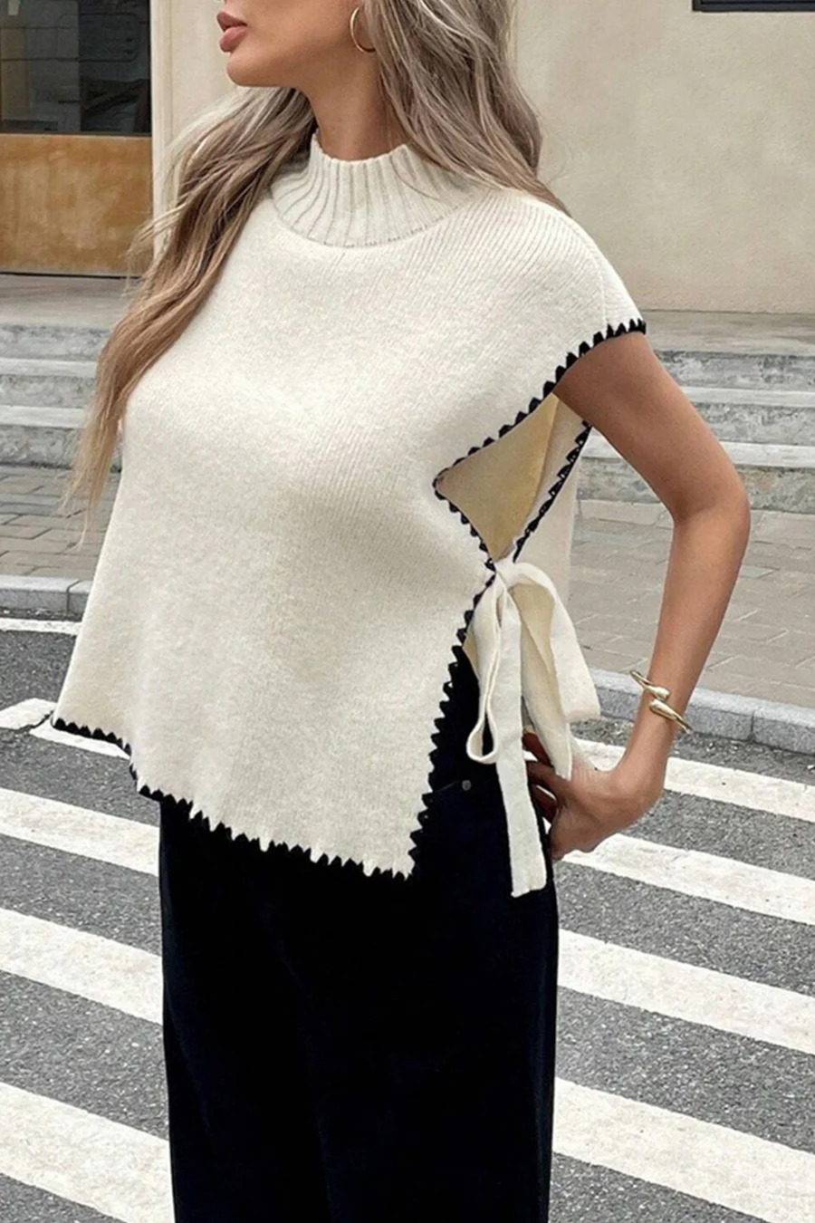 Contrast Sleeveless Tie-up Sweaters