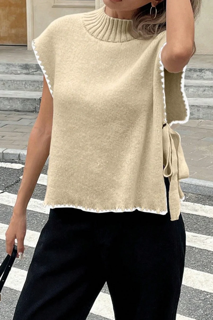 Contrast Sleeveless Tie-up Sweaters