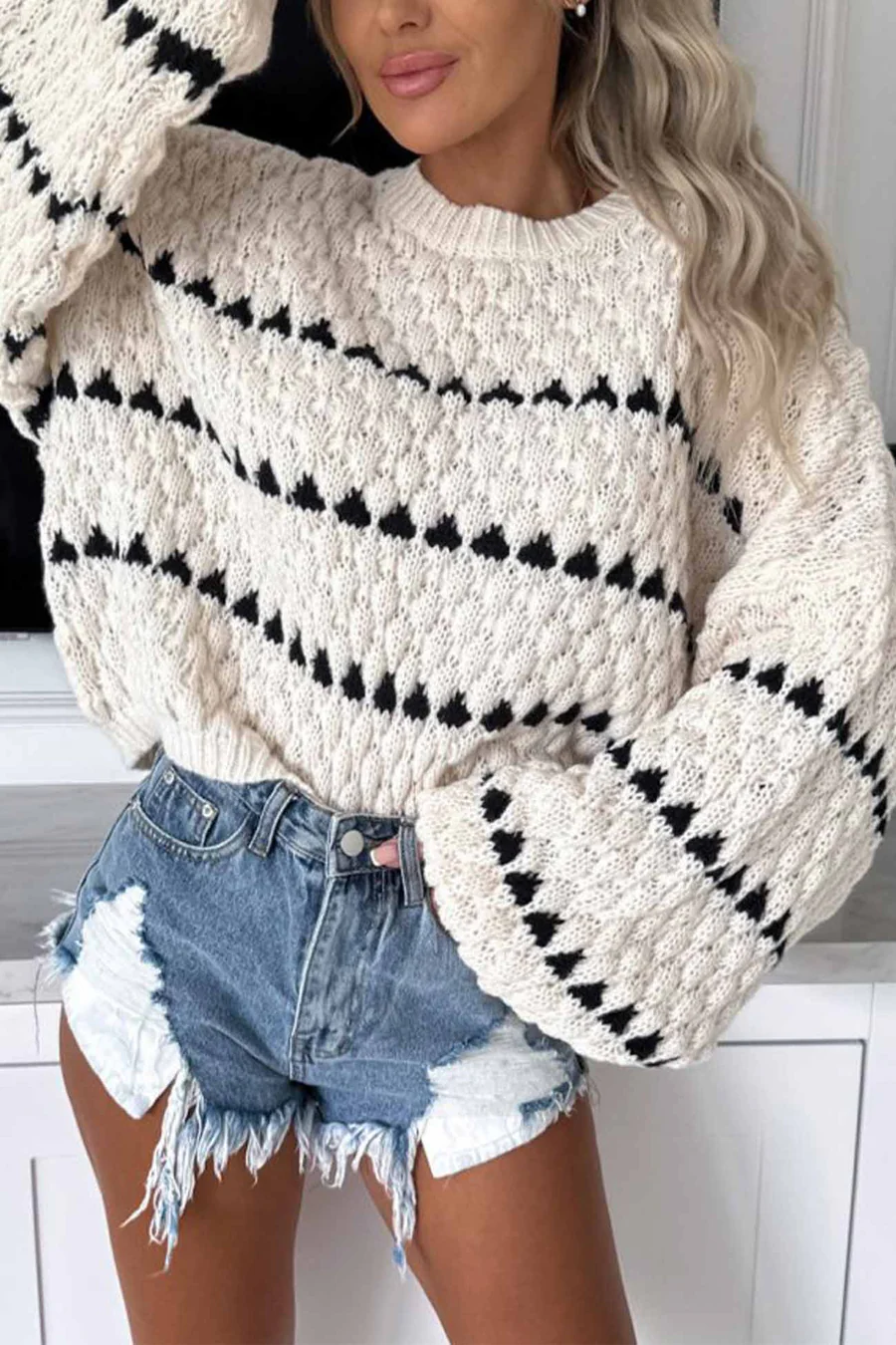 Striped Crew Neck Bat Sleeve Sweaters