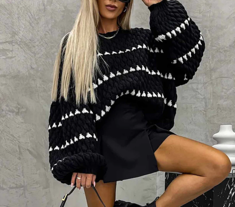 Striped Crew Neck Bat Sleeve Sweaters